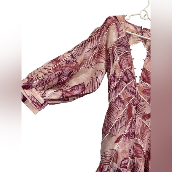 ASOS palm print structured mini dress with lace trim detail and puff sleeve - Picture 5 of 13